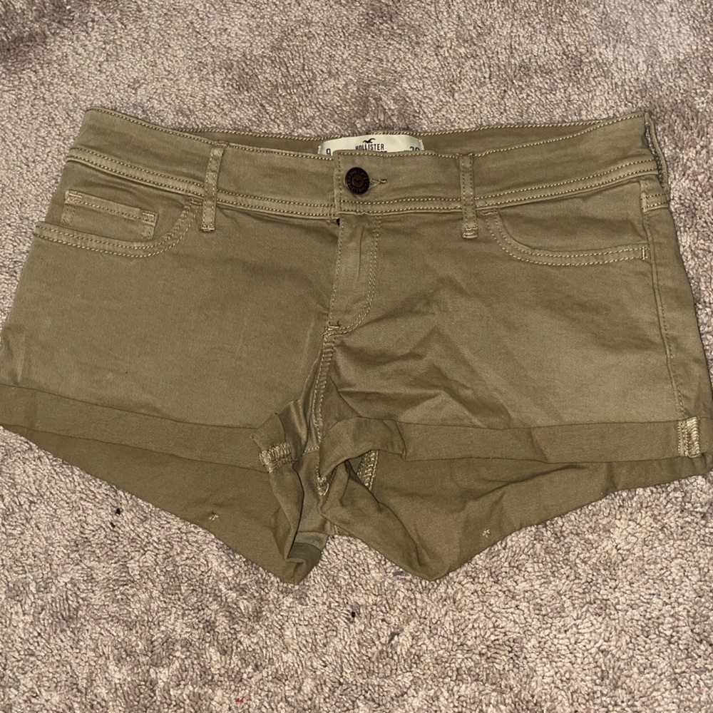 Cargo Shorts, Size 9, Hollister